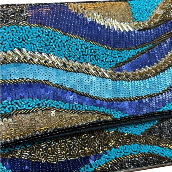 Accessory to Love - Makin Waves Beaded Clutch - EUC Like New Condition